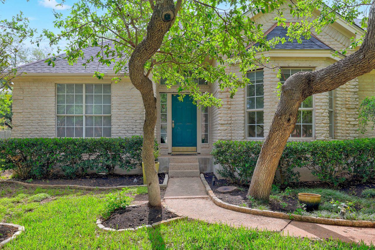 301 Rim Rock Dr, Georgetown, TX 78628