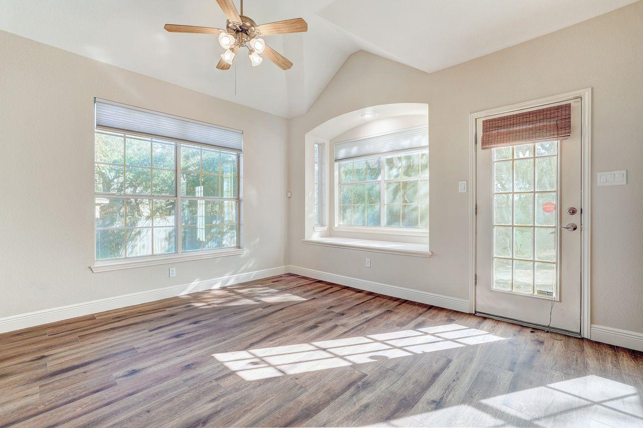 301 Rim Rock Dr, Georgetown, TX 78628