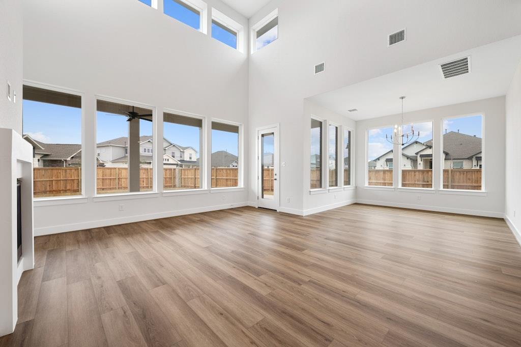 129 Sanco Dr, Liberty Hill, TX 78642