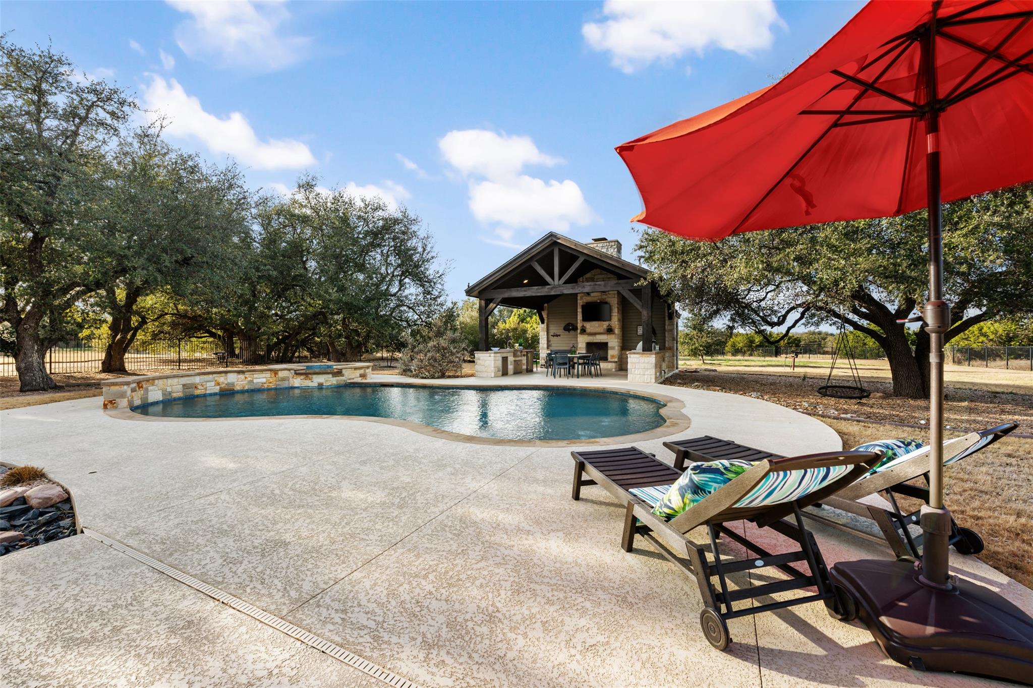 420 Bold Sundown, Liberty Hill, TX 78642