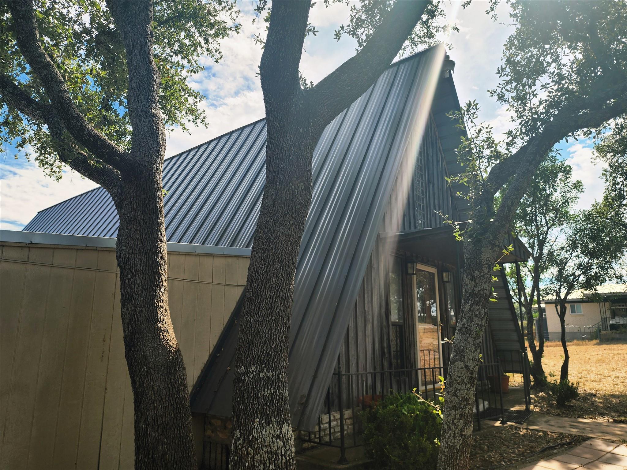 108 County Road 139C, Burnet, TX 78611