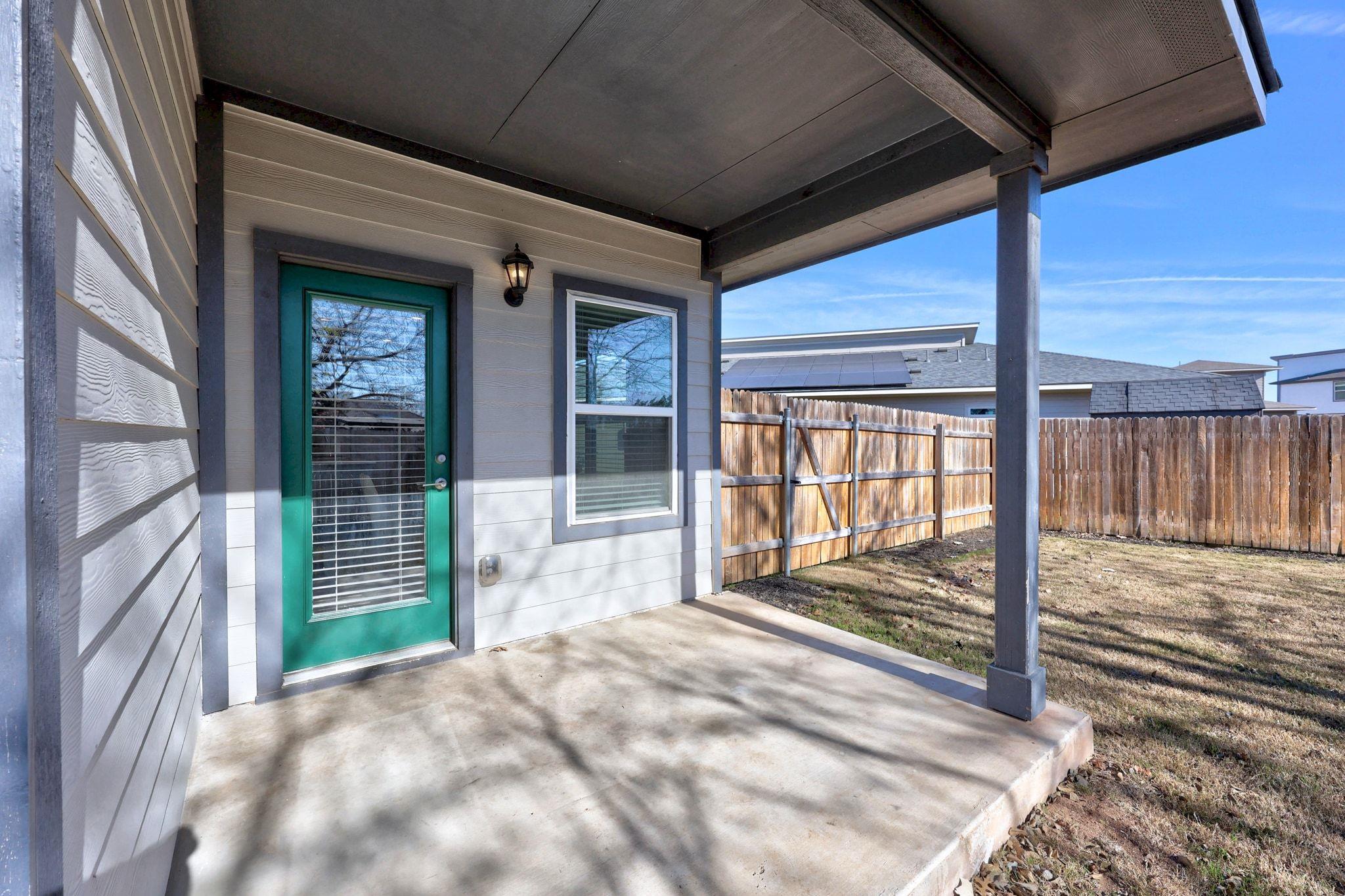 100 Deserti Rd, Leander, TX 78641