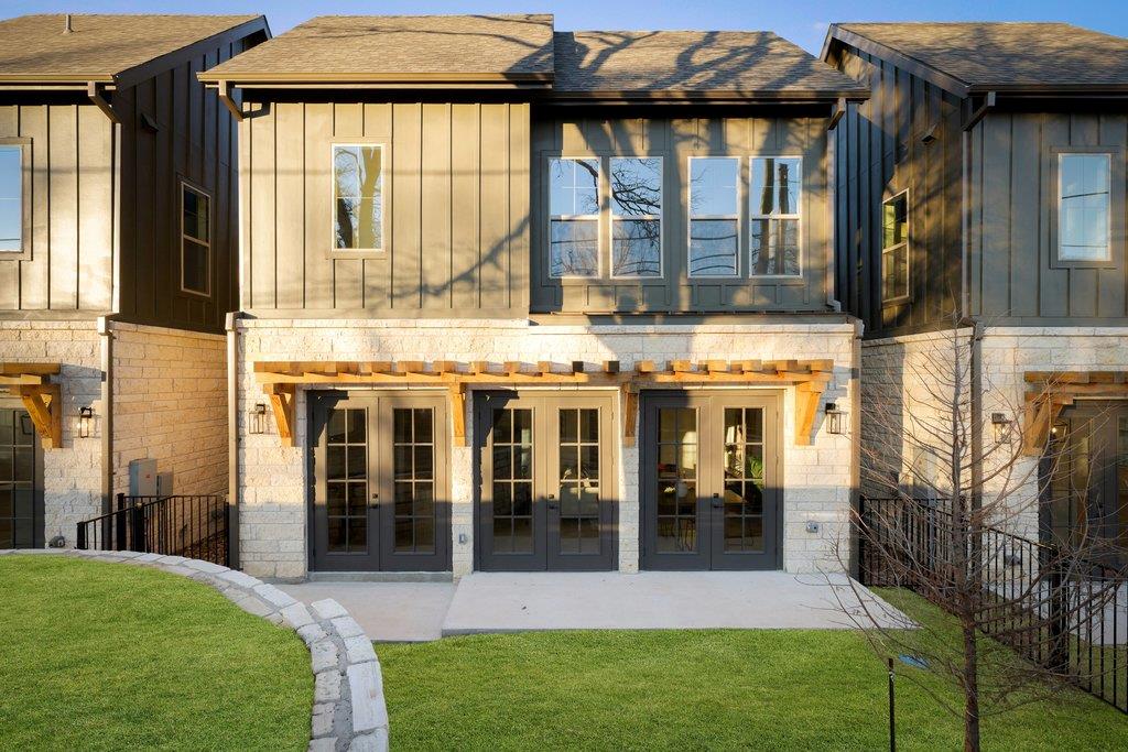 3500 Pecan Springs Rd # 9, Austin, TX 78723