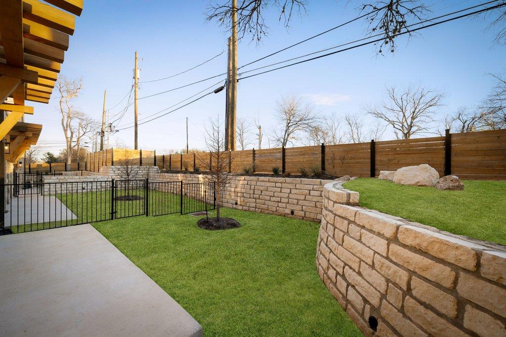 3500 Pecan Springs Rd # 9, Austin, TX 78723