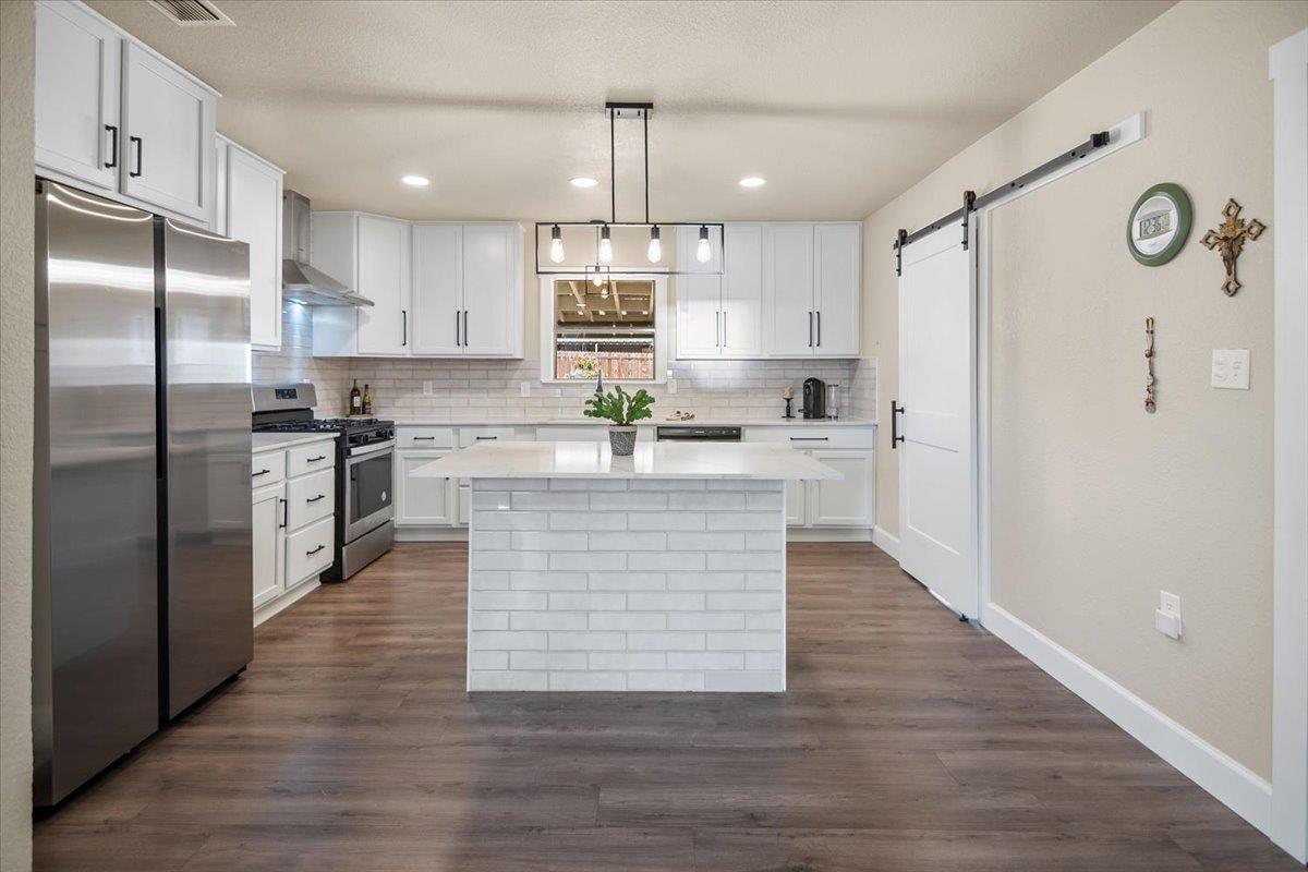 1236 Martin St, Mason, TX 76856