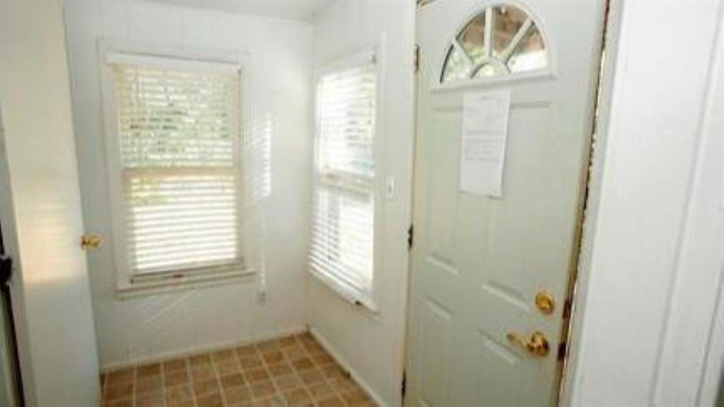 1020 Ellingson Ln # B, Austin, TX 78751