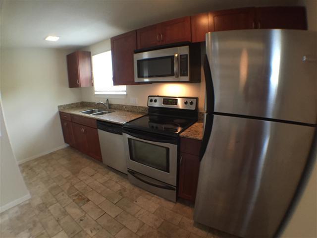 2800 Cole St # C207, Austin, TX 78705