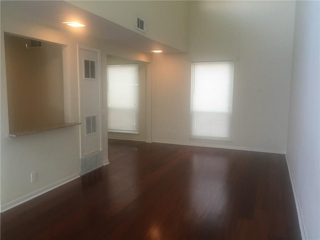 2800 Cole St # C207, Austin, TX 78705