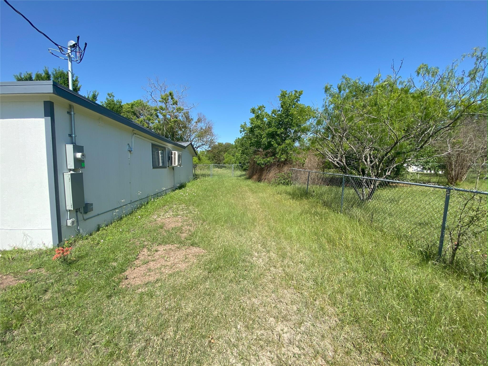 4806 Pecan Springs Rd, Austin, TX 78723
