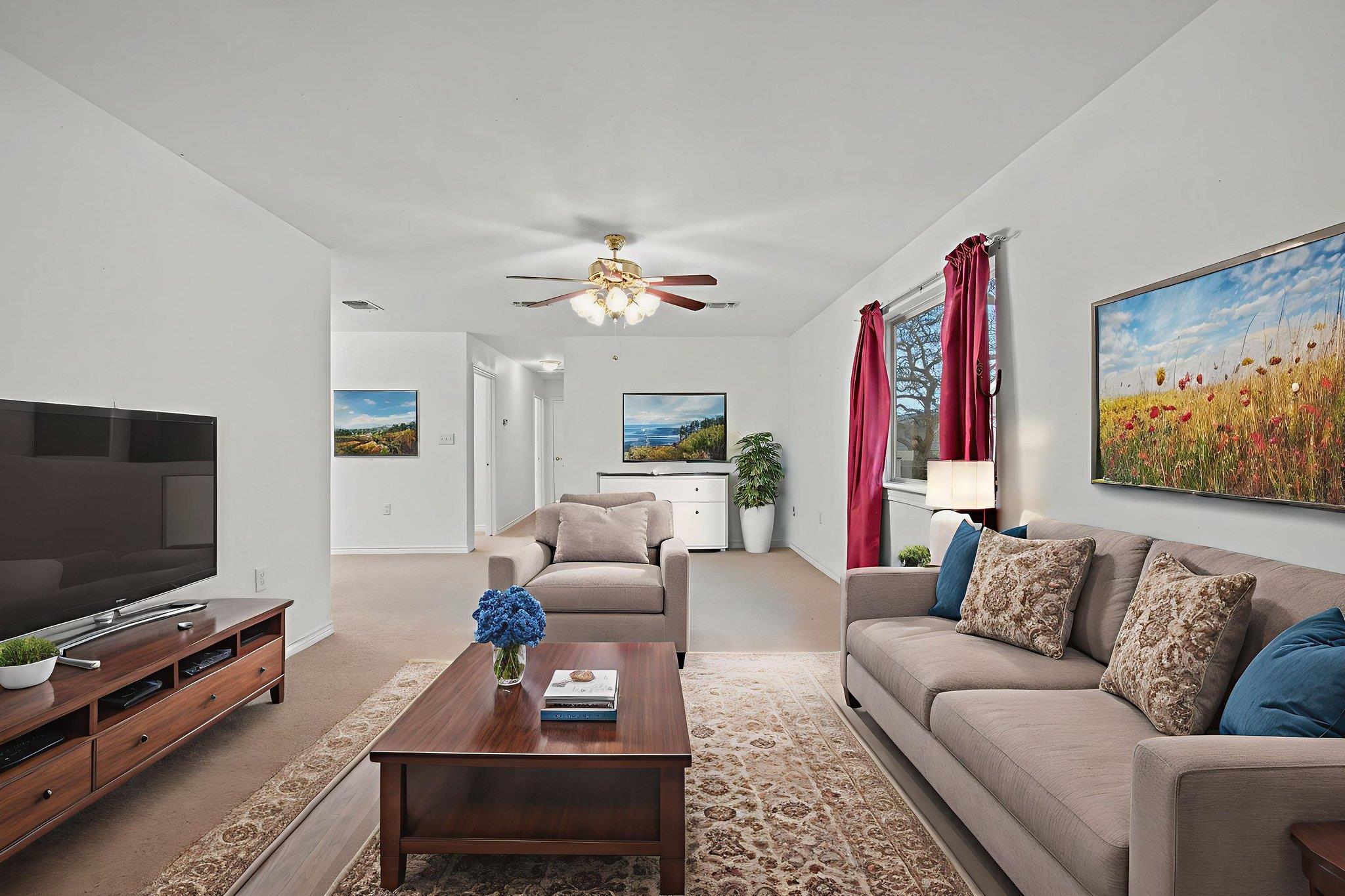 1720 Greenwood Ln, Kingsland, TX 78639