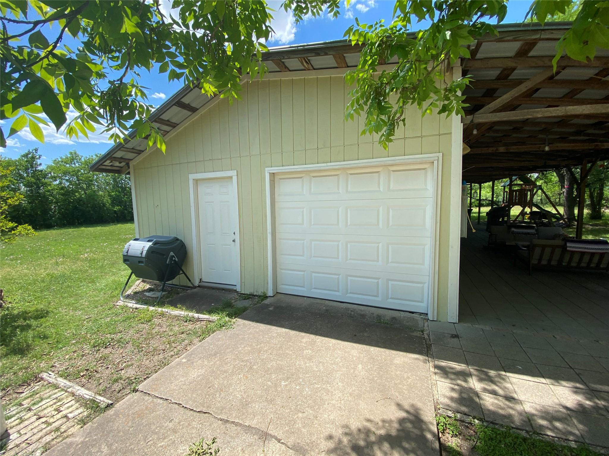 4902 Pecan Springs Rd, Austin, TX 78723