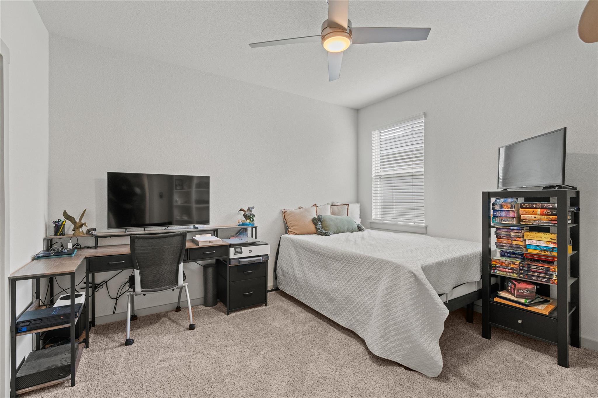 121 Tequilana Pass, Leander, TX 78641