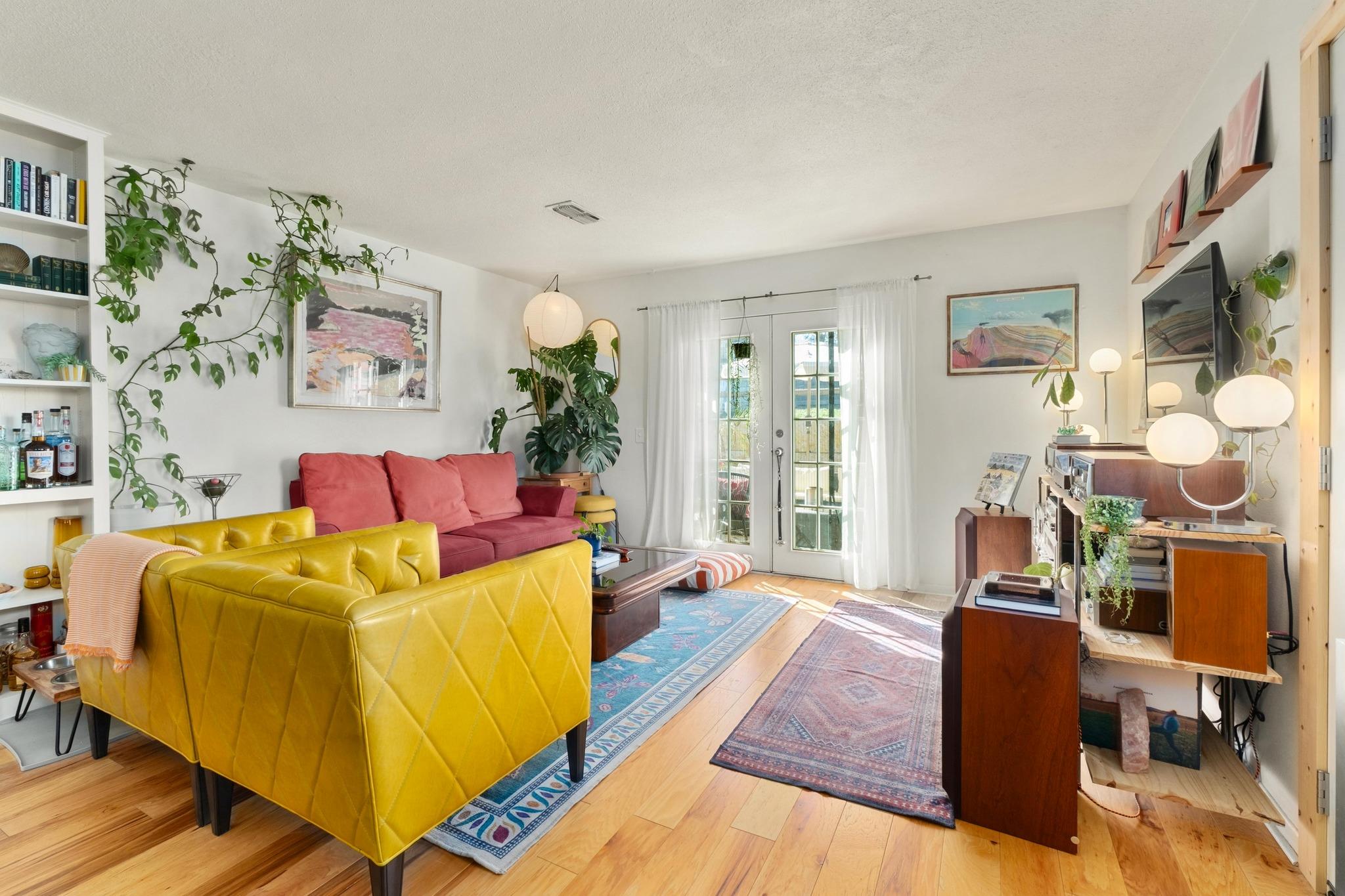 805 Terrell Hill Dr, Austin, TX 78704