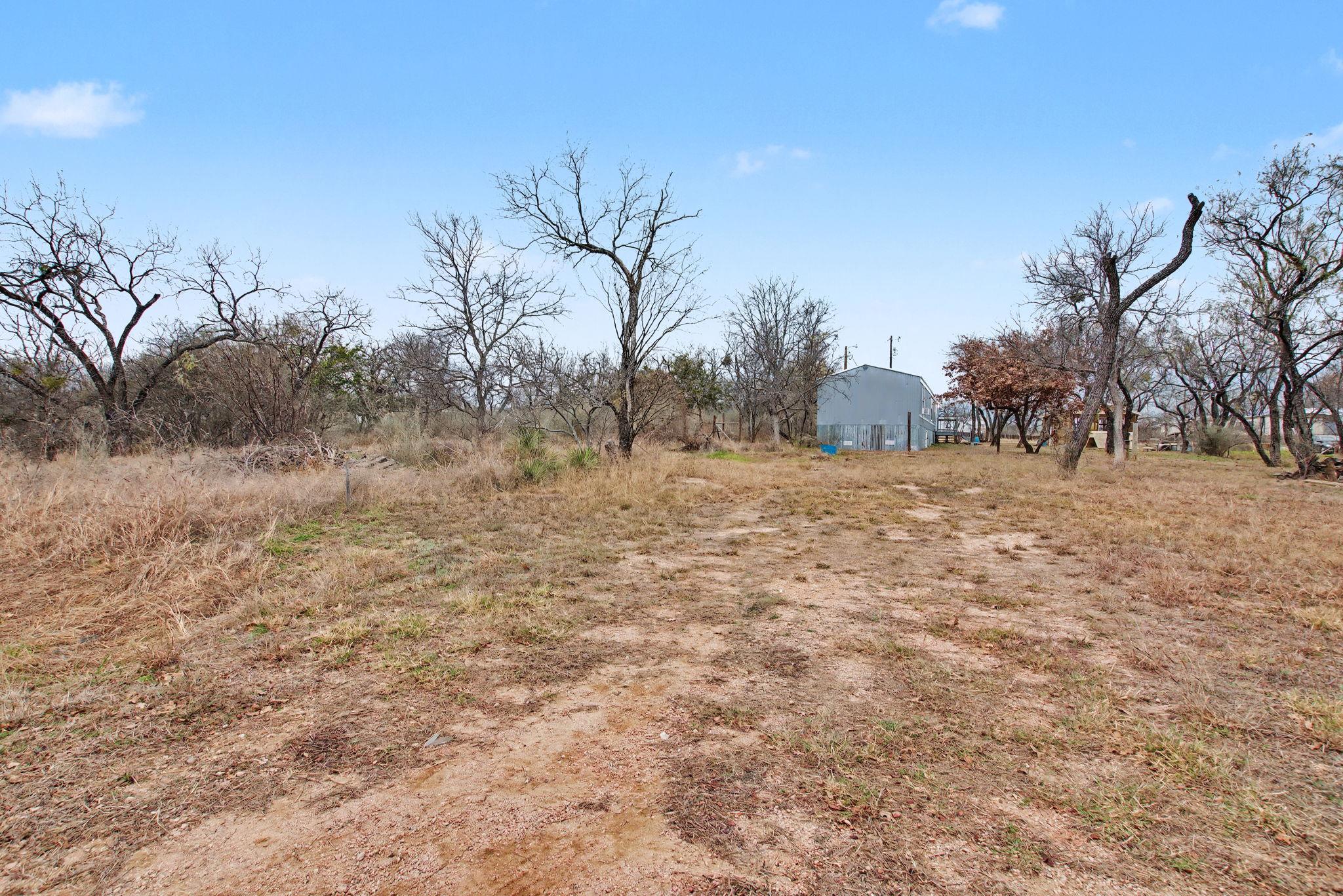 919 Austin St, Kingsland, TX 78639