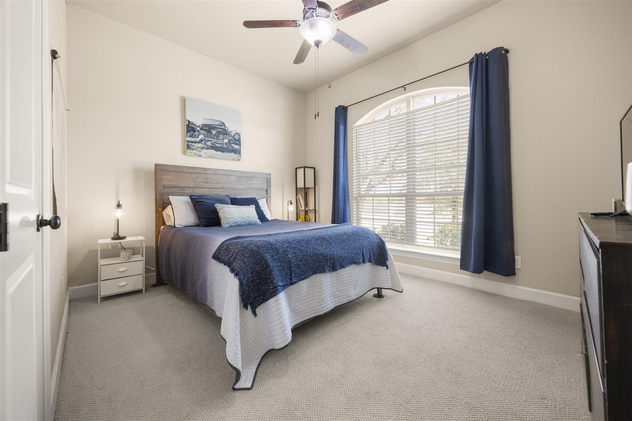 170 Pink Granite Blvd, Dripping Springs, TX 78620