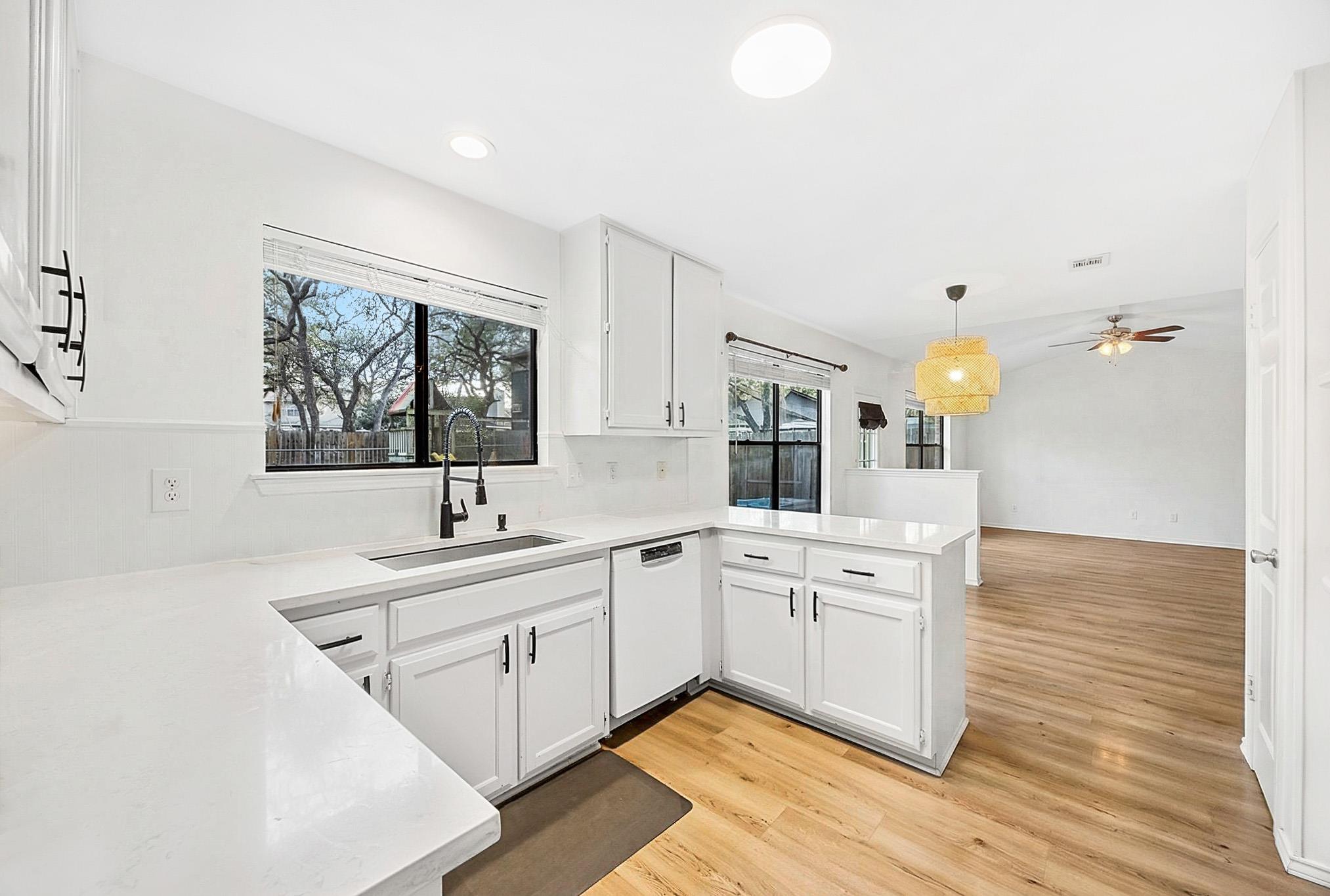 8003 Boneta Trl, Austin, TX 78729