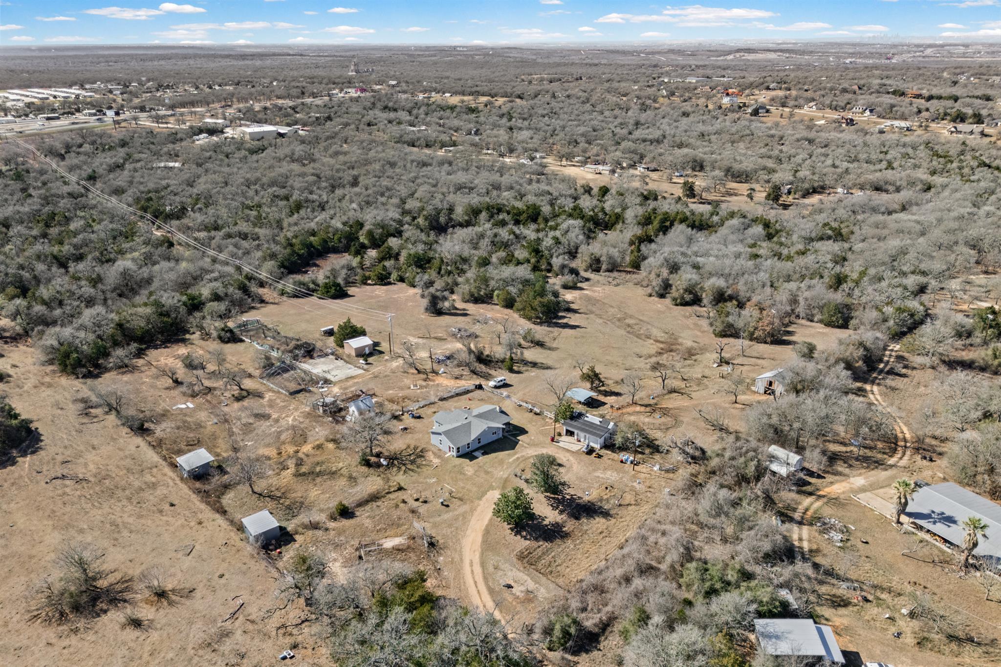 222 Pope Bnd N, Cedar Creek, TX 78612