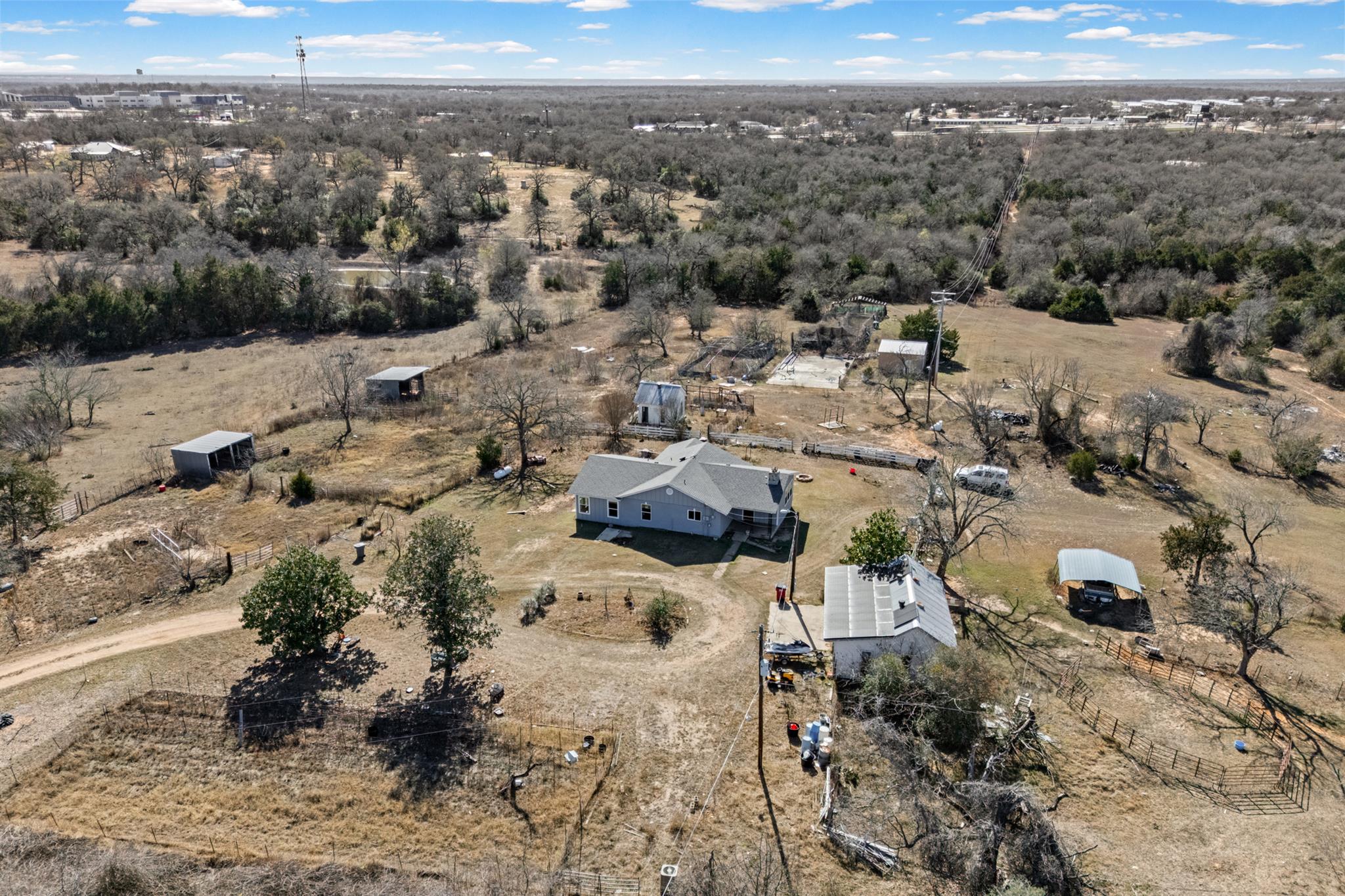 222 Pope Bnd N, Cedar Creek, TX 78612