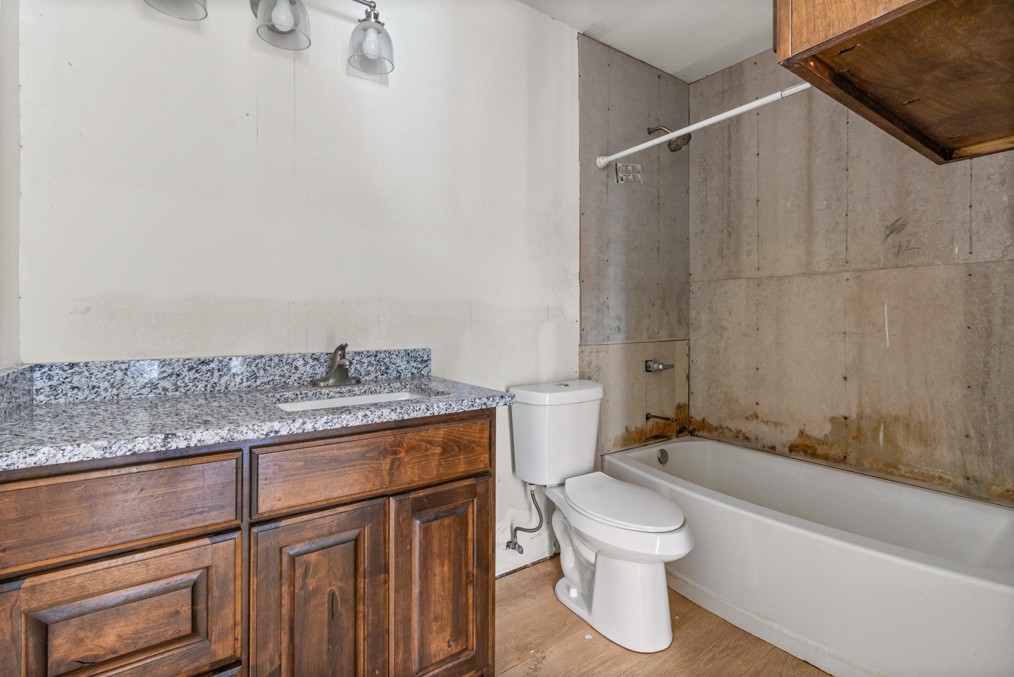 222 Pope Bnd N, Cedar Creek, TX 78612