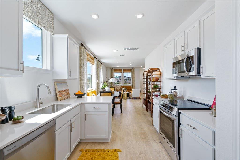 2534 Caleb Asher Loop, Round Rock, TX 78665