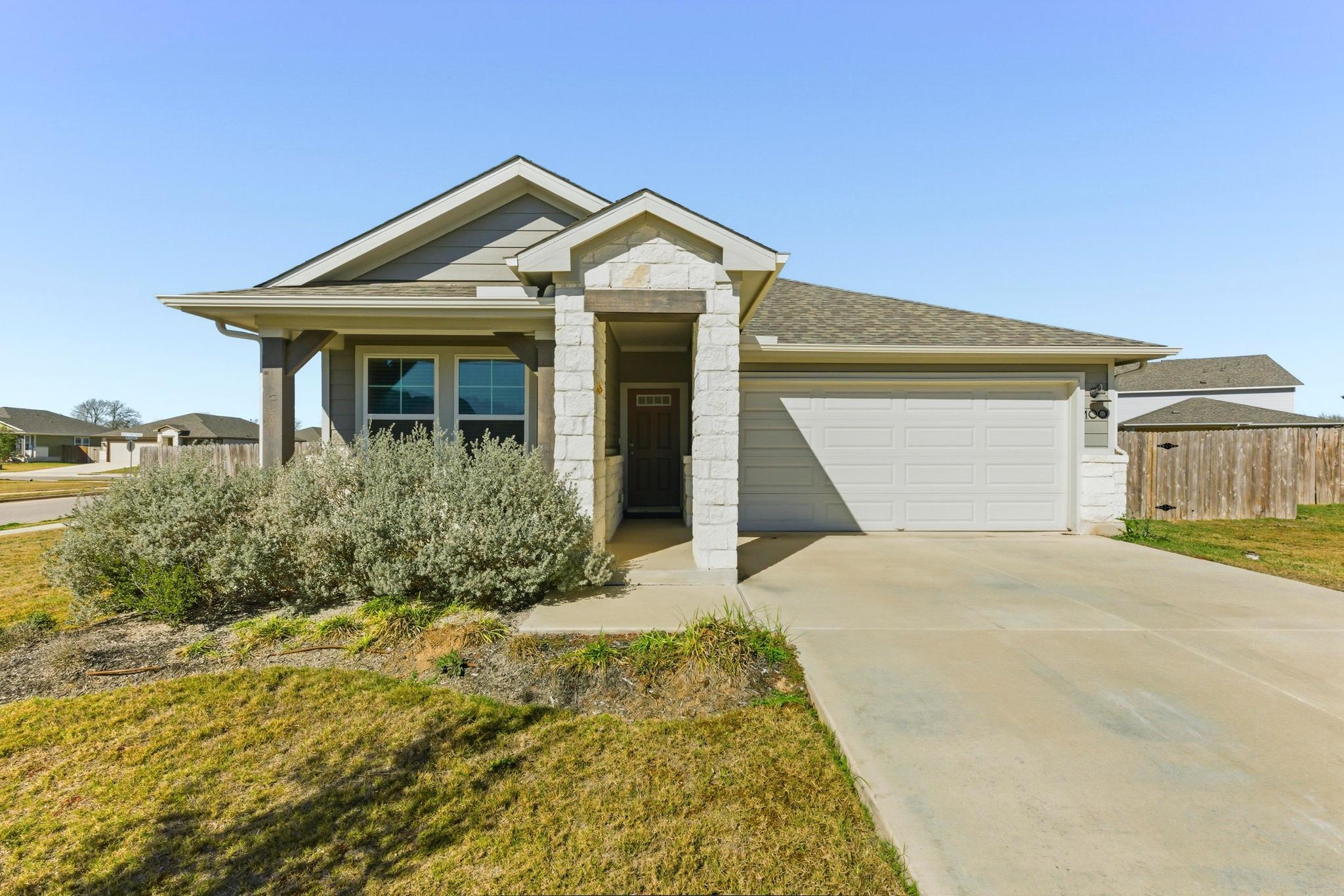 100 Javans Nest, Cedar Creek, TX 78612
