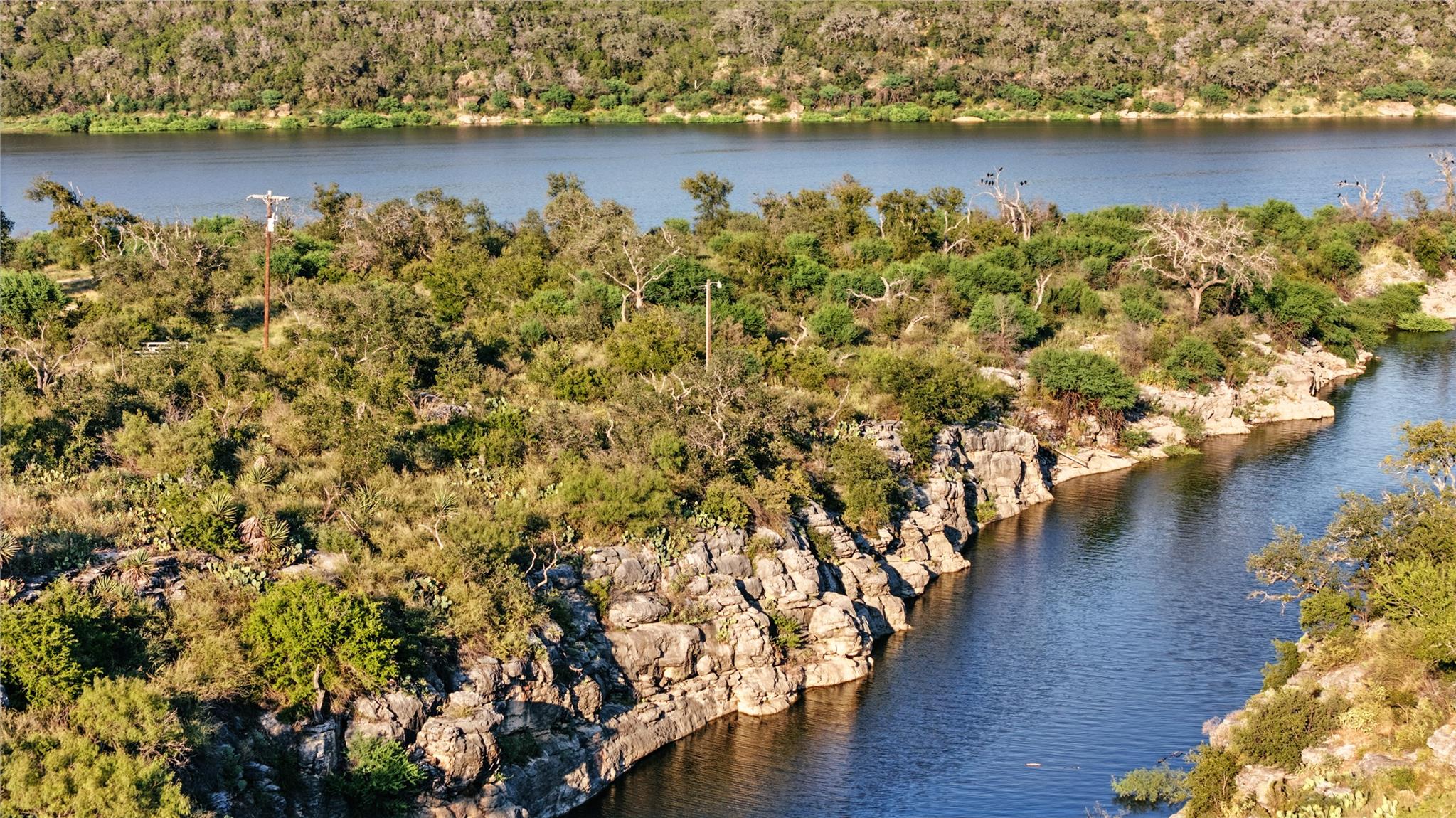 105 Daybreak Lane, Spicewood, TX 78669