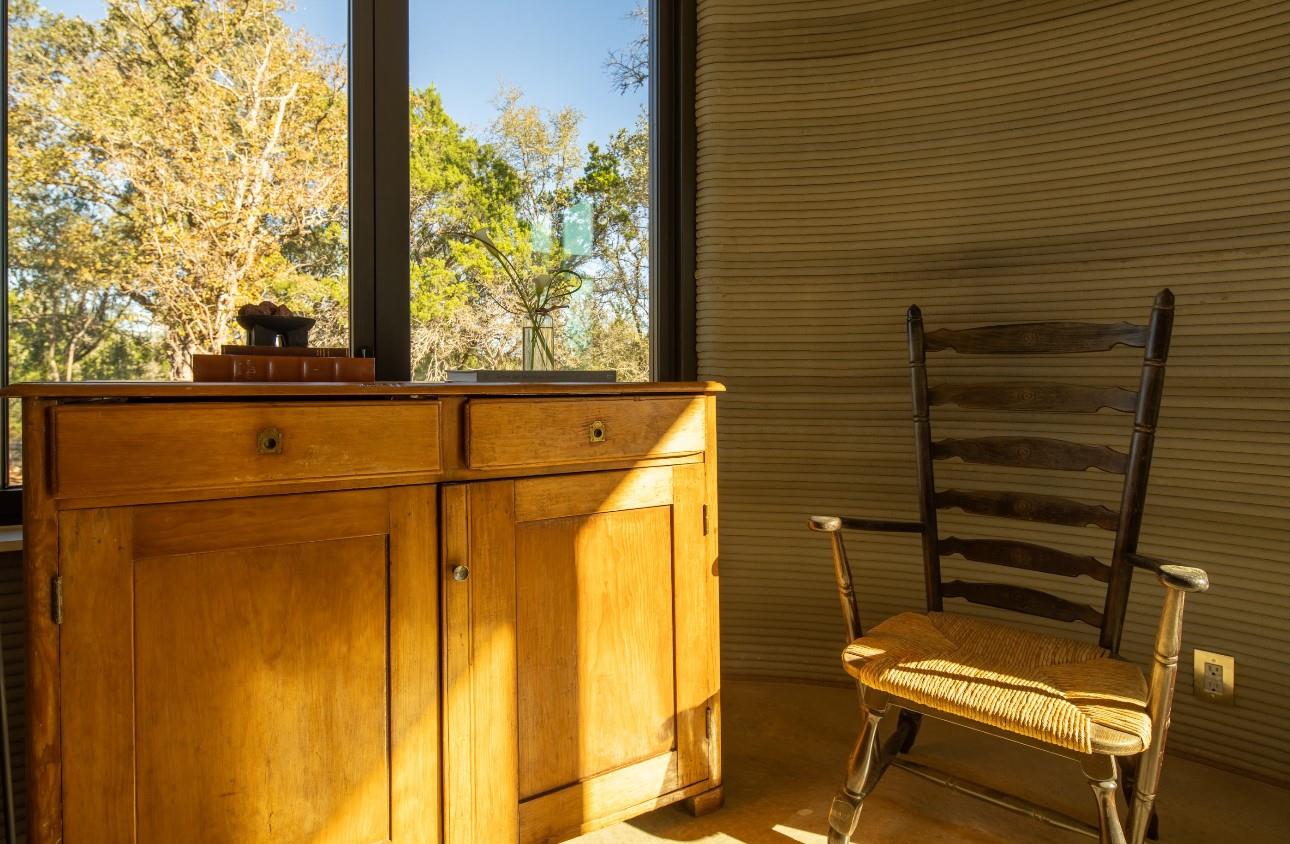 105 Daybreak Lane, Spicewood, TX 78669