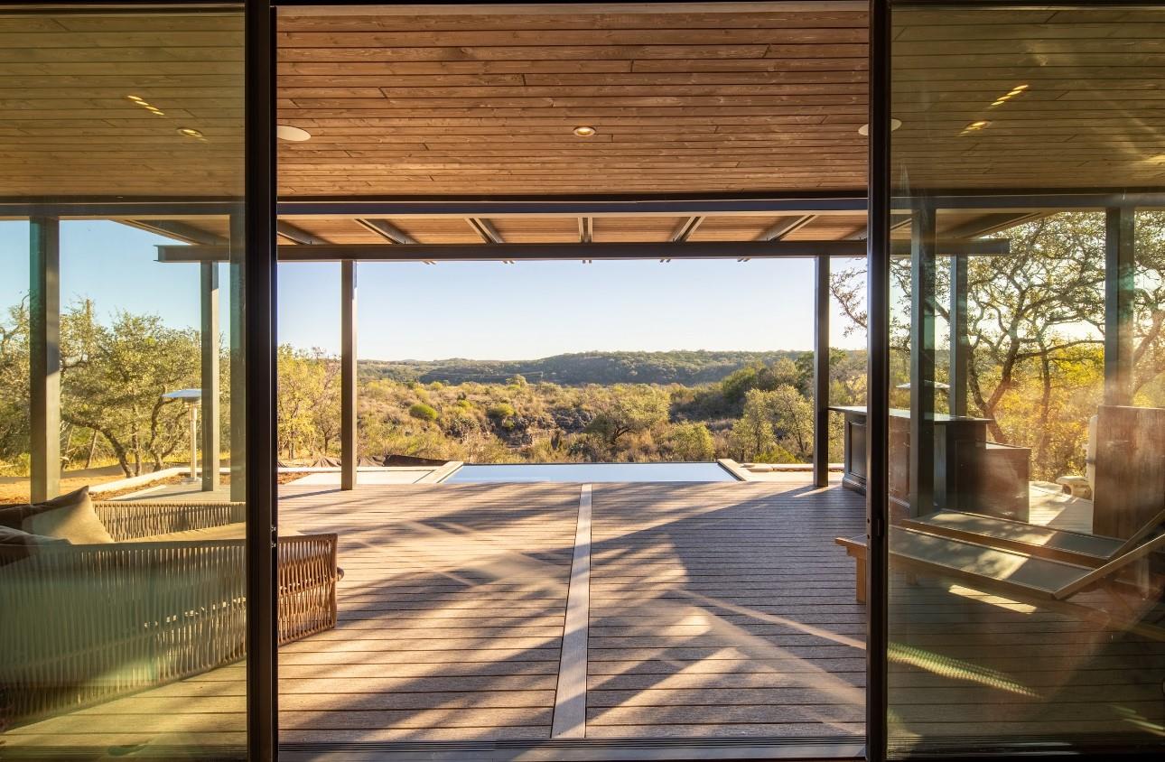 105 Daybreak Lane, Spicewood, TX 78669