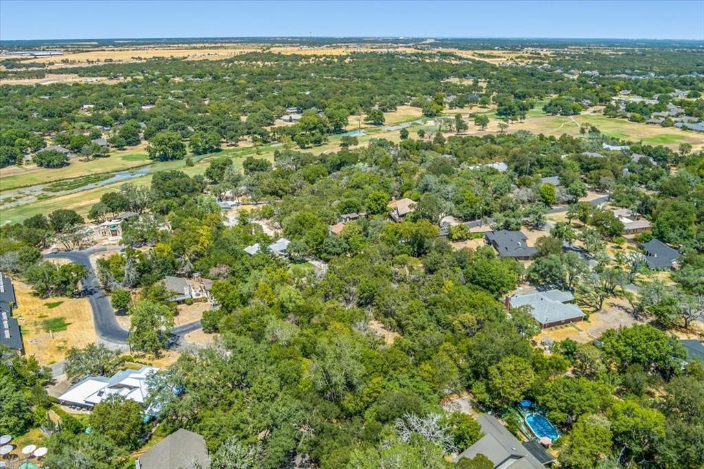 717 Willow Creek Rd, Salado, TX 76571