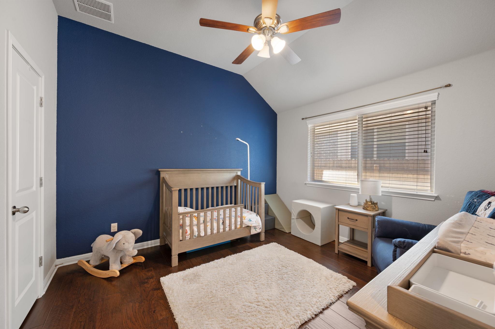 105 W Highfield St, Hutto, TX 78634