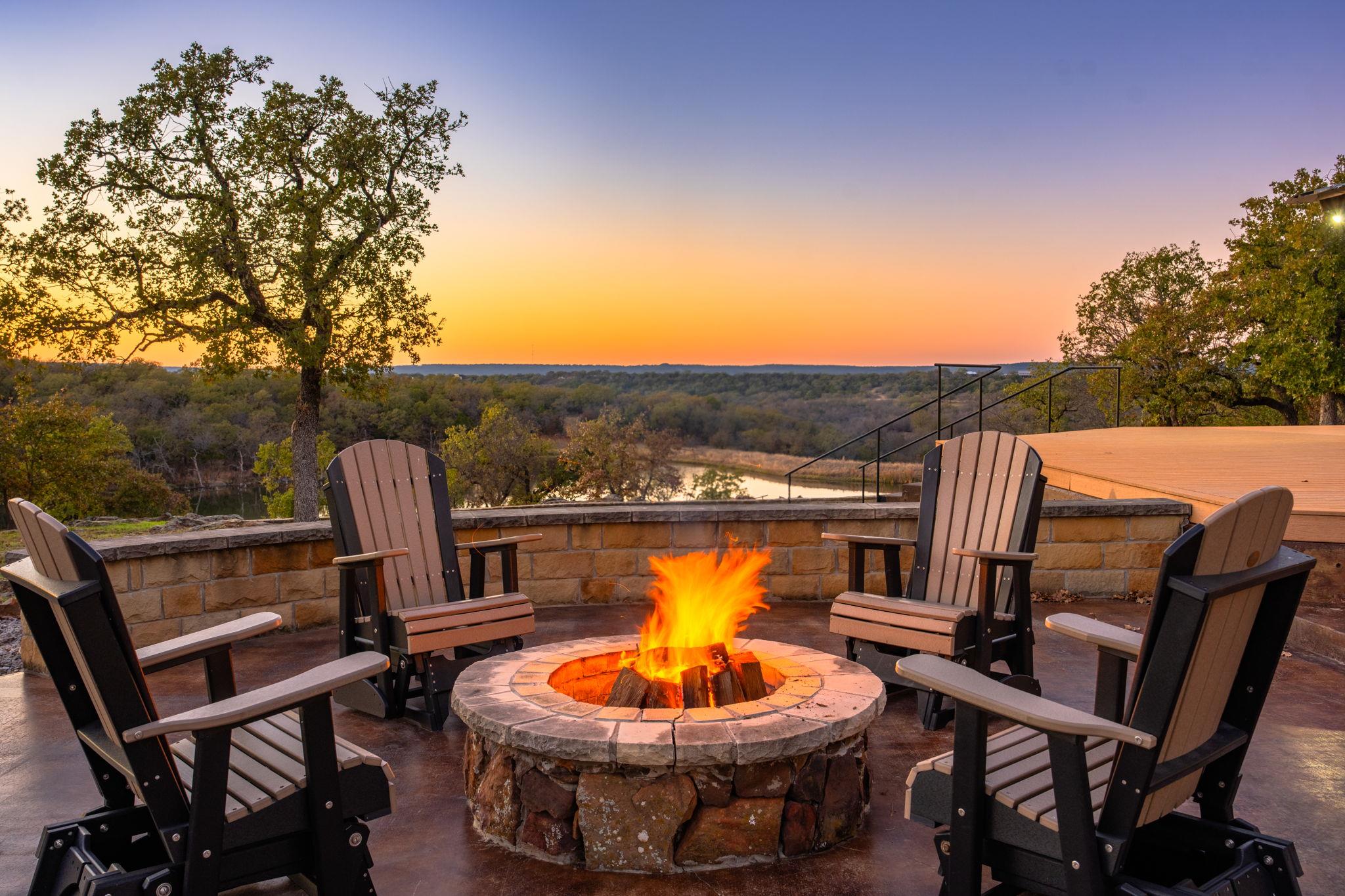 770 Sand Ln, Gordon, TX 76472