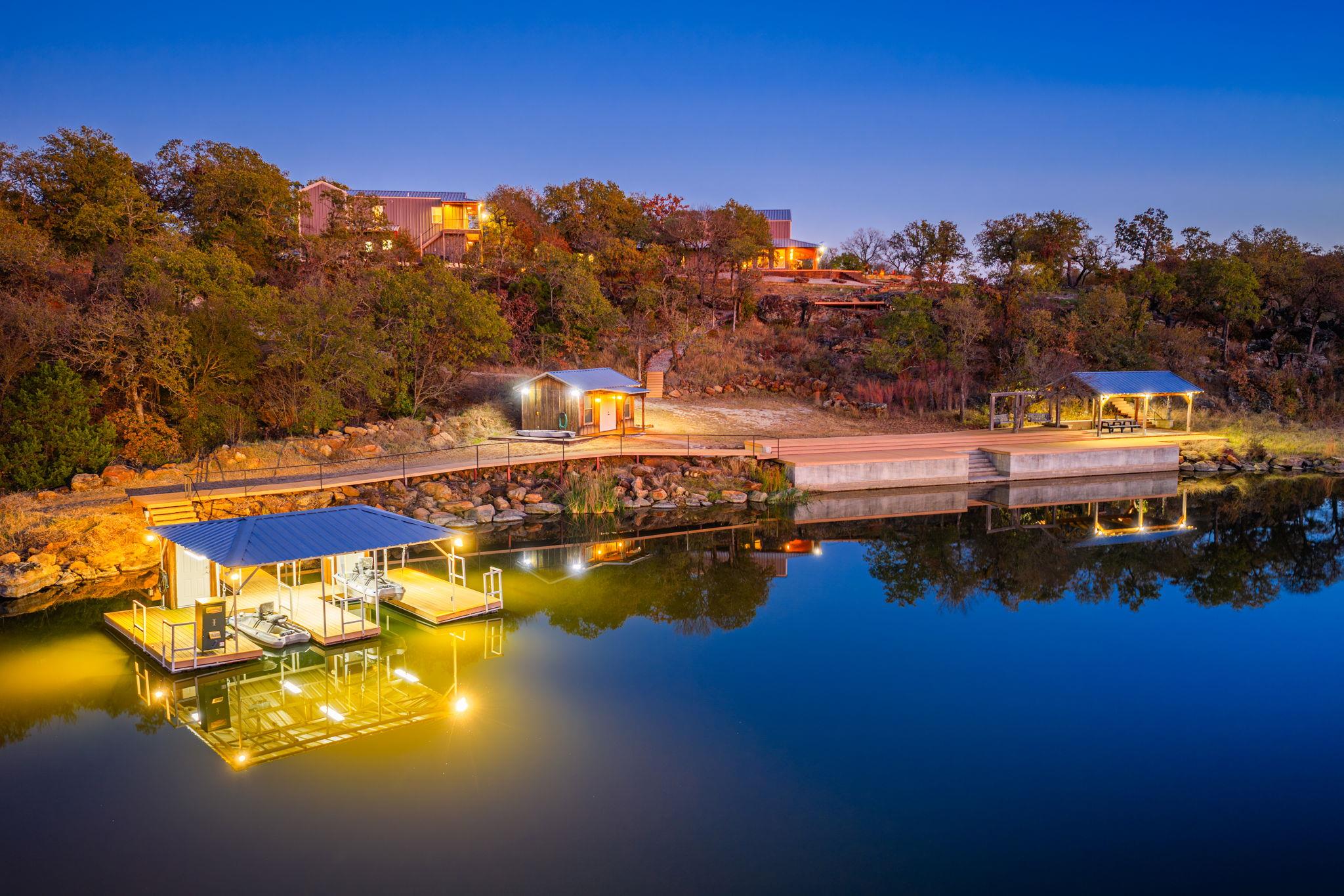 770 Sand Ln, Gordon, TX 76472