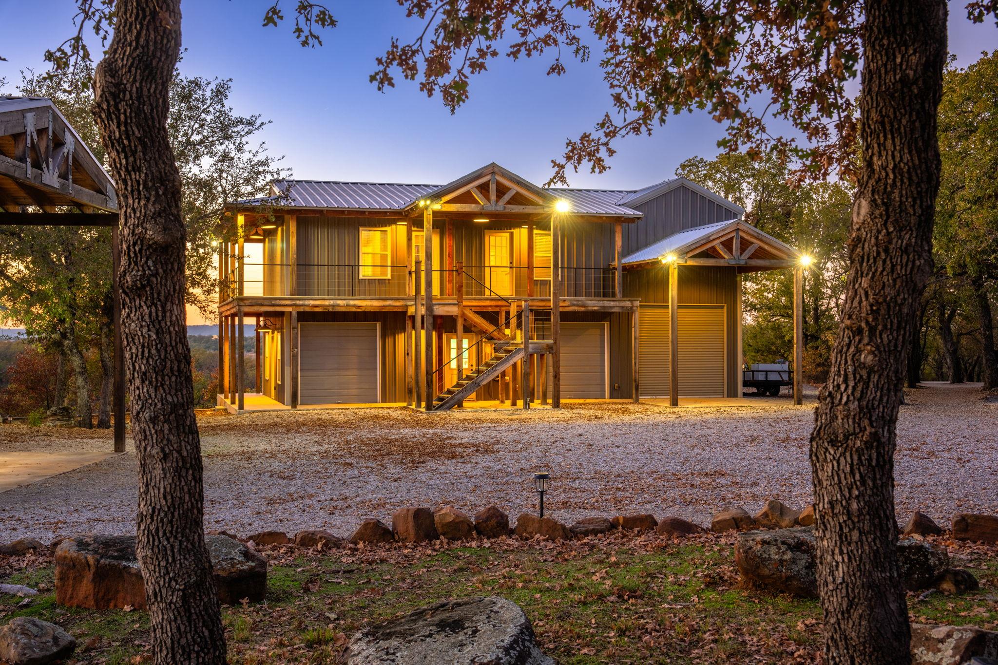 770 Sand Ln, Gordon, TX 76472