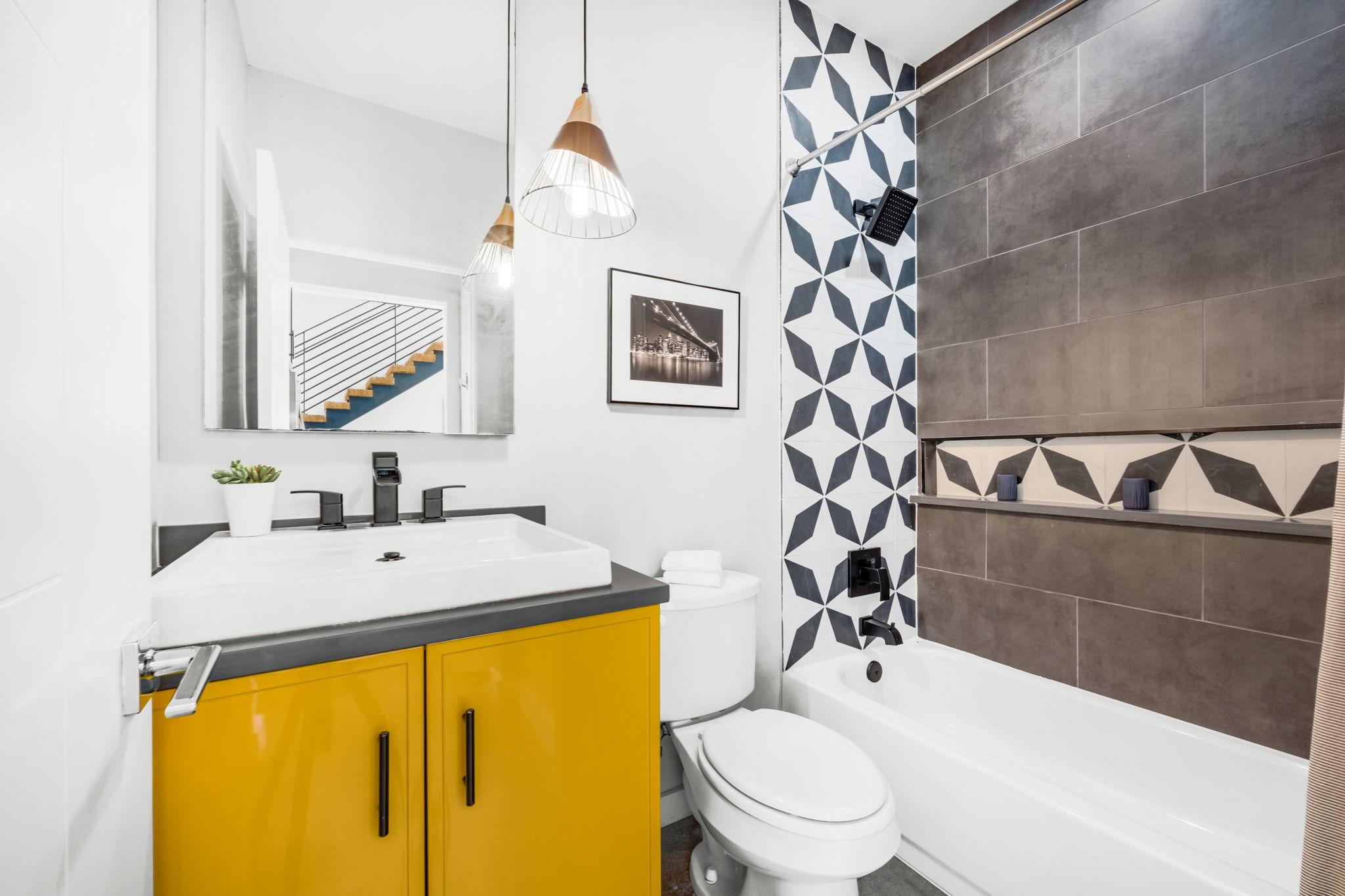 2203 E 51st St # A, Austin, TX 78723