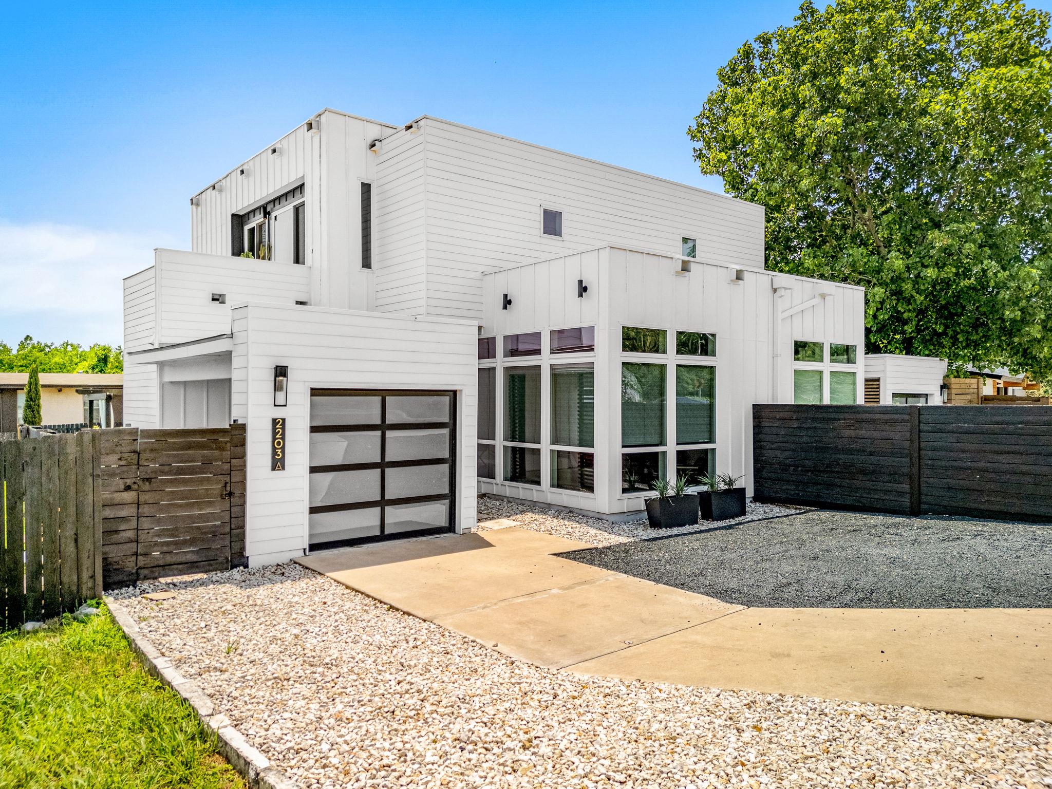 2203 E 51st St # A, Austin, TX 78723