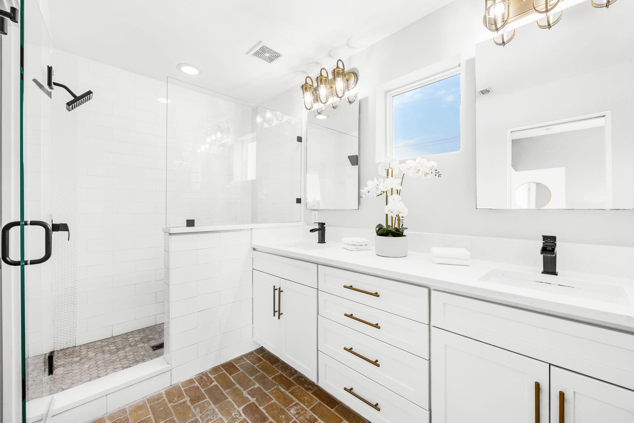 2203 E 51st St # A, Austin, TX 78723