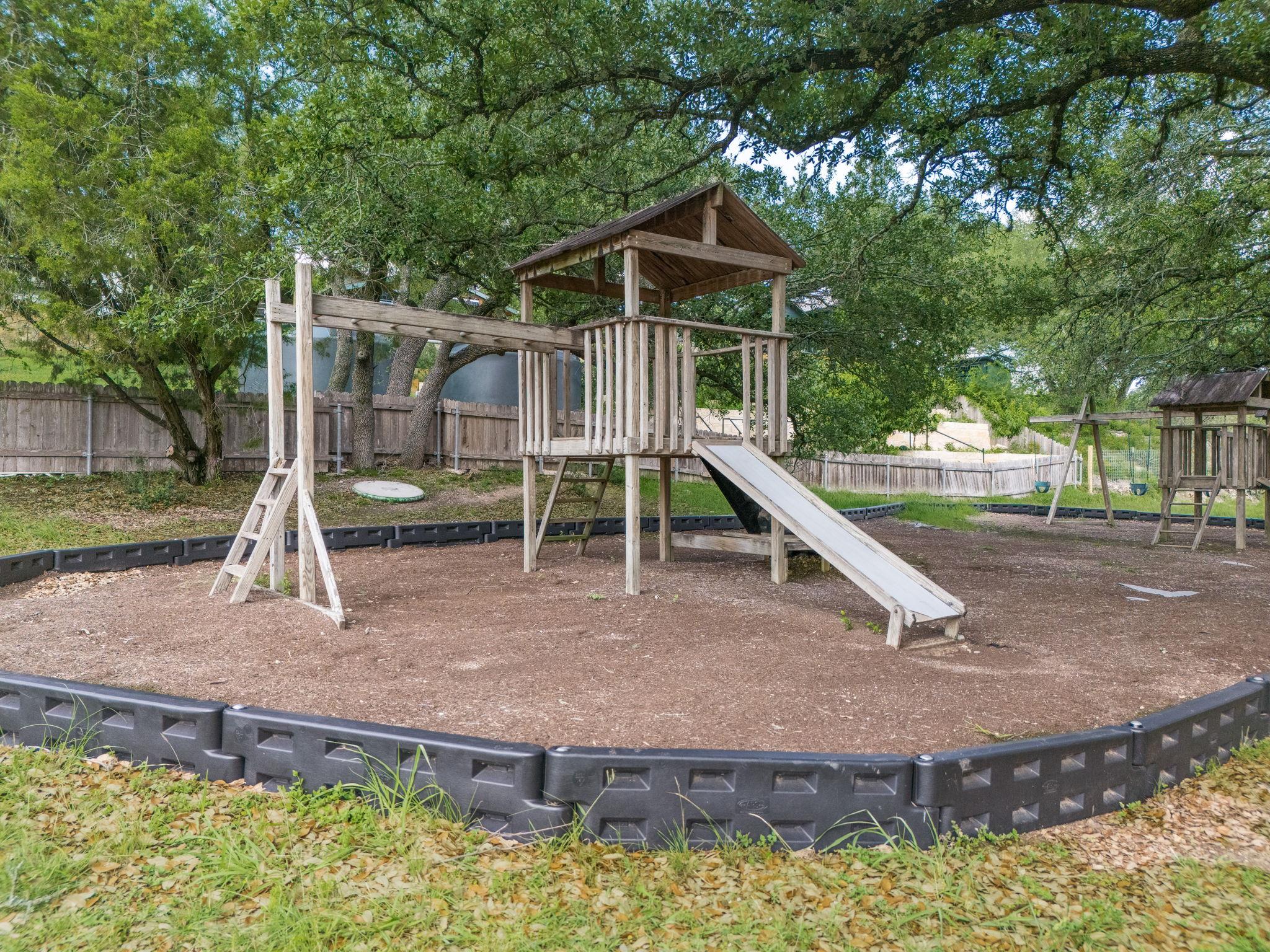 17503 Lake Shore Dr, Dripping Springs, TX 78620