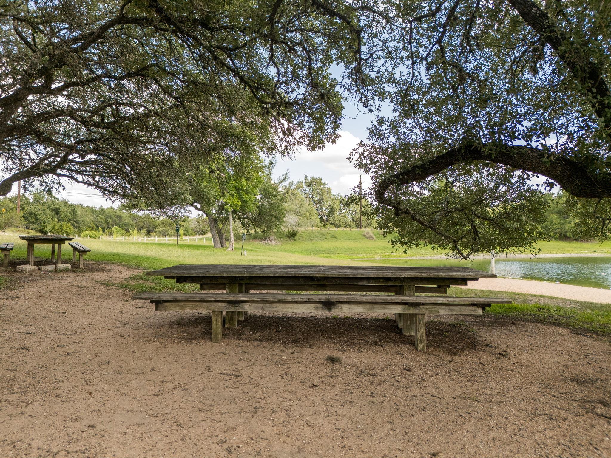 17503 Lake Shore Dr, Dripping Springs, TX 78620