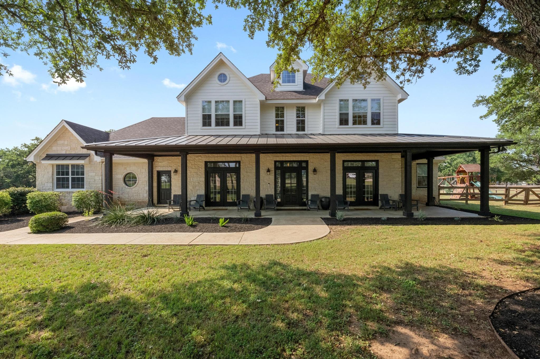 140 Vincas Shadow Ct, Driftwood, TX 78619