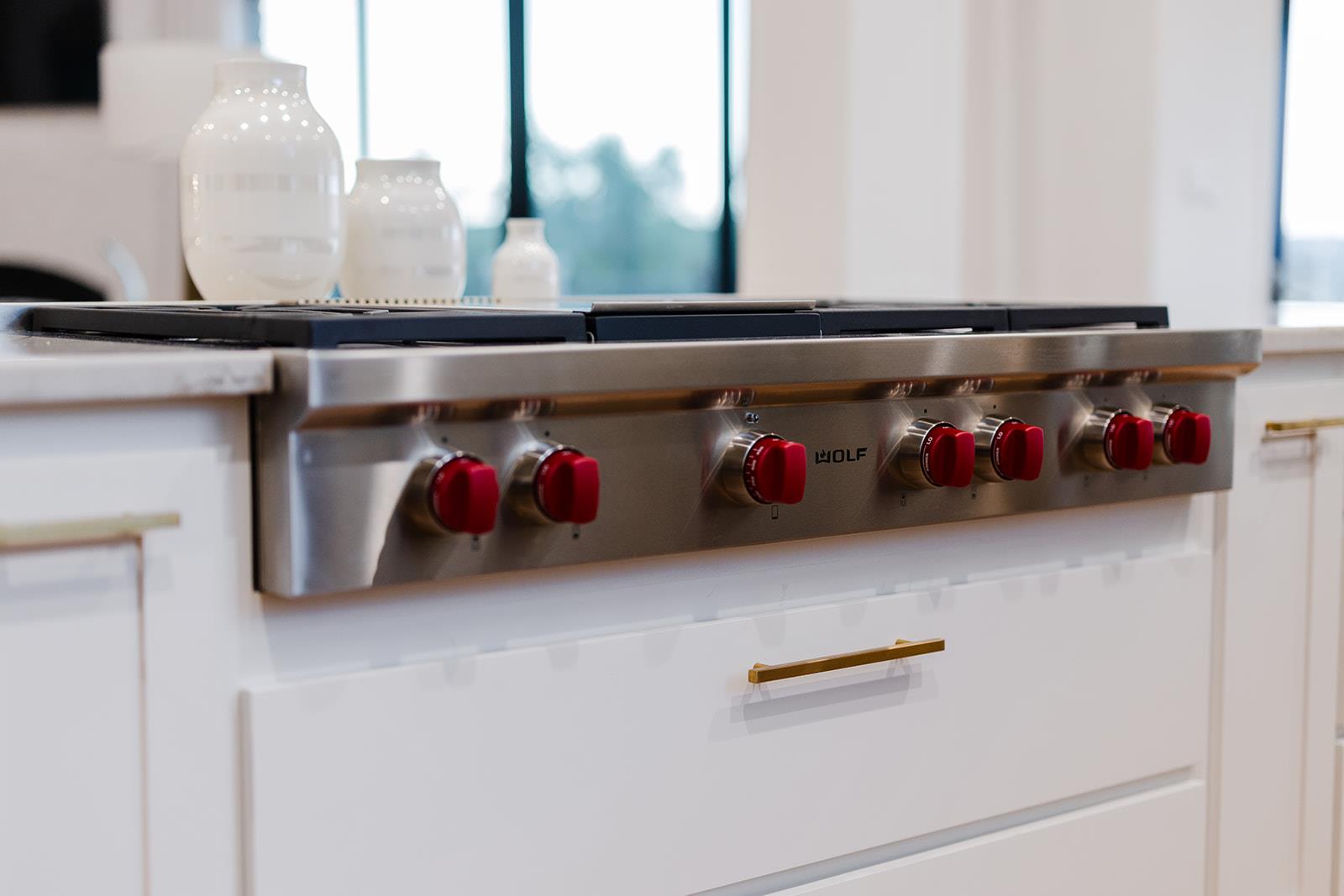 20516 Queen Bee Ln, Spicewood, TX 78669