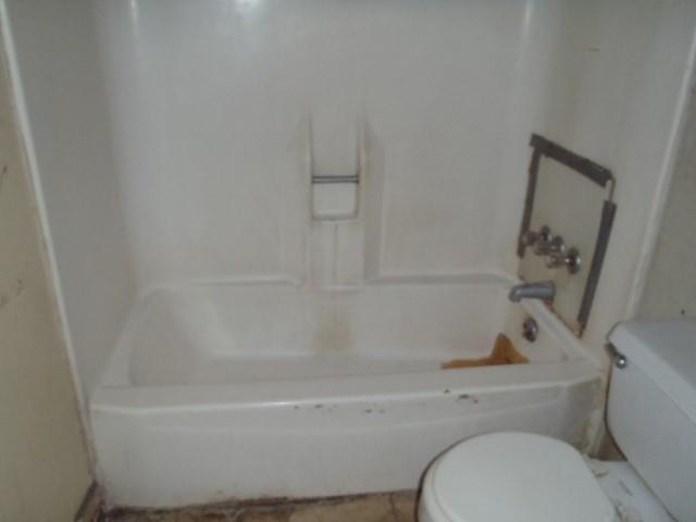 652 Fir Ln, Lockhart, TX 78644