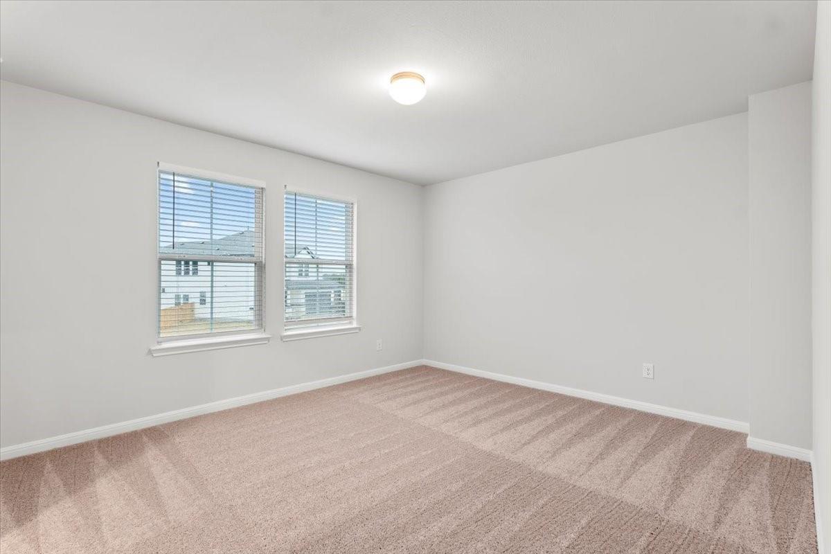 320 Windstar Rd, Liberty Hill, TX 78642