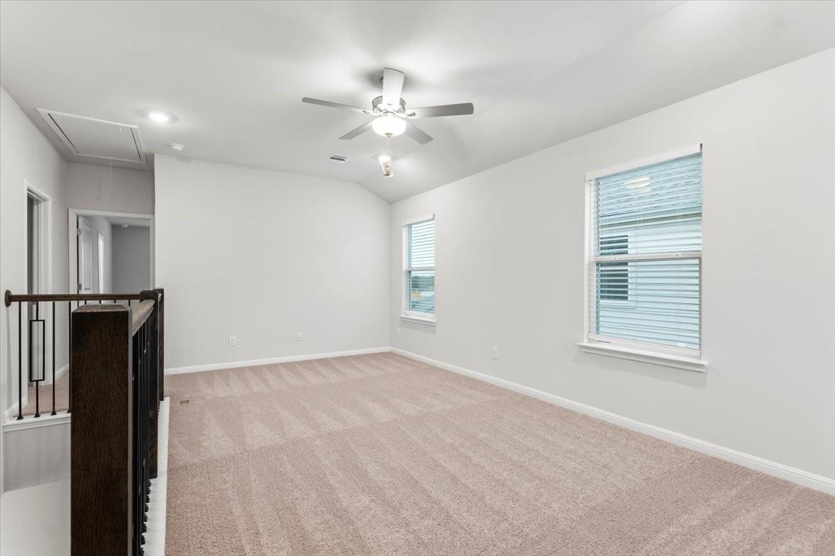 320 Windstar Rd, Liberty Hill, TX 78642