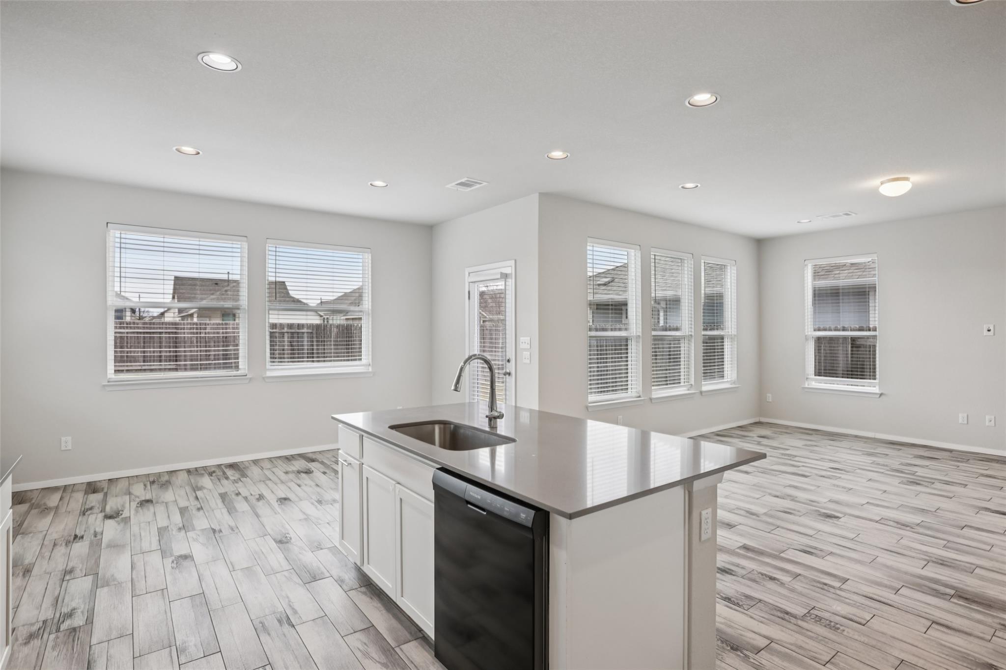 293 Gaida Loop, Georgetown, TX 78628