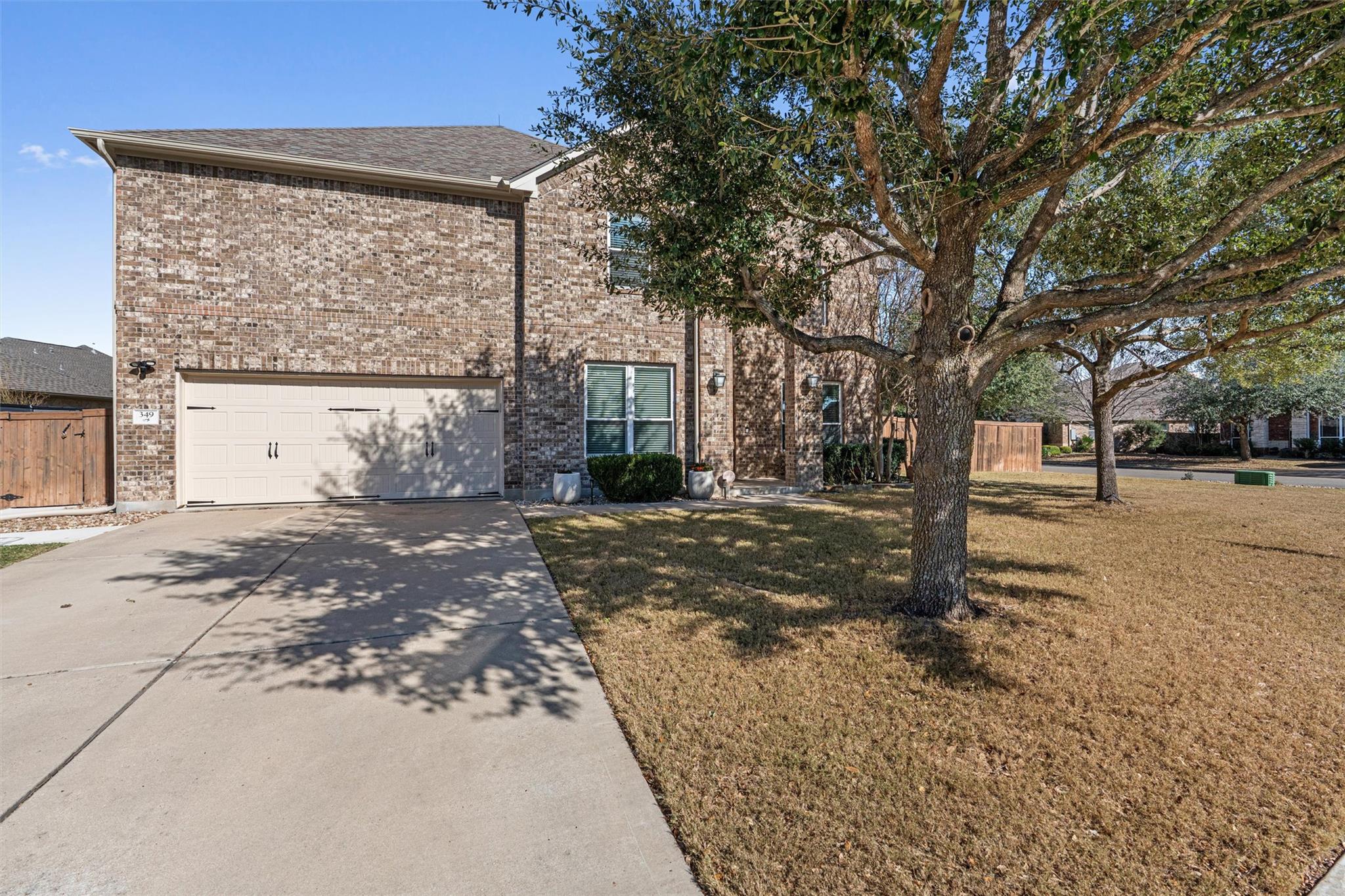 349 Lake Livingston Dr, Georgetown, TX 78628