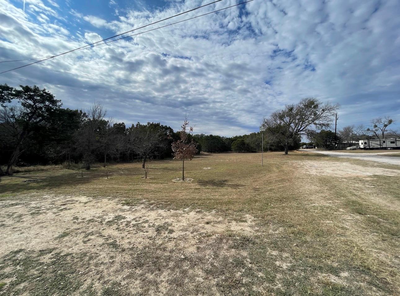 111 Hillview Ln, Burnet, TX 78611