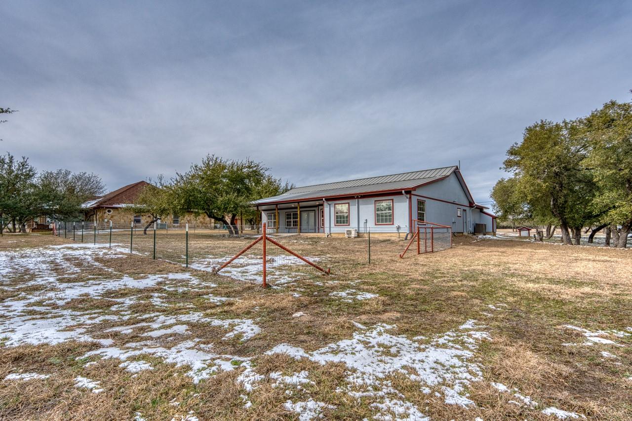 1838 County Road 100, Burnet, TX 78611