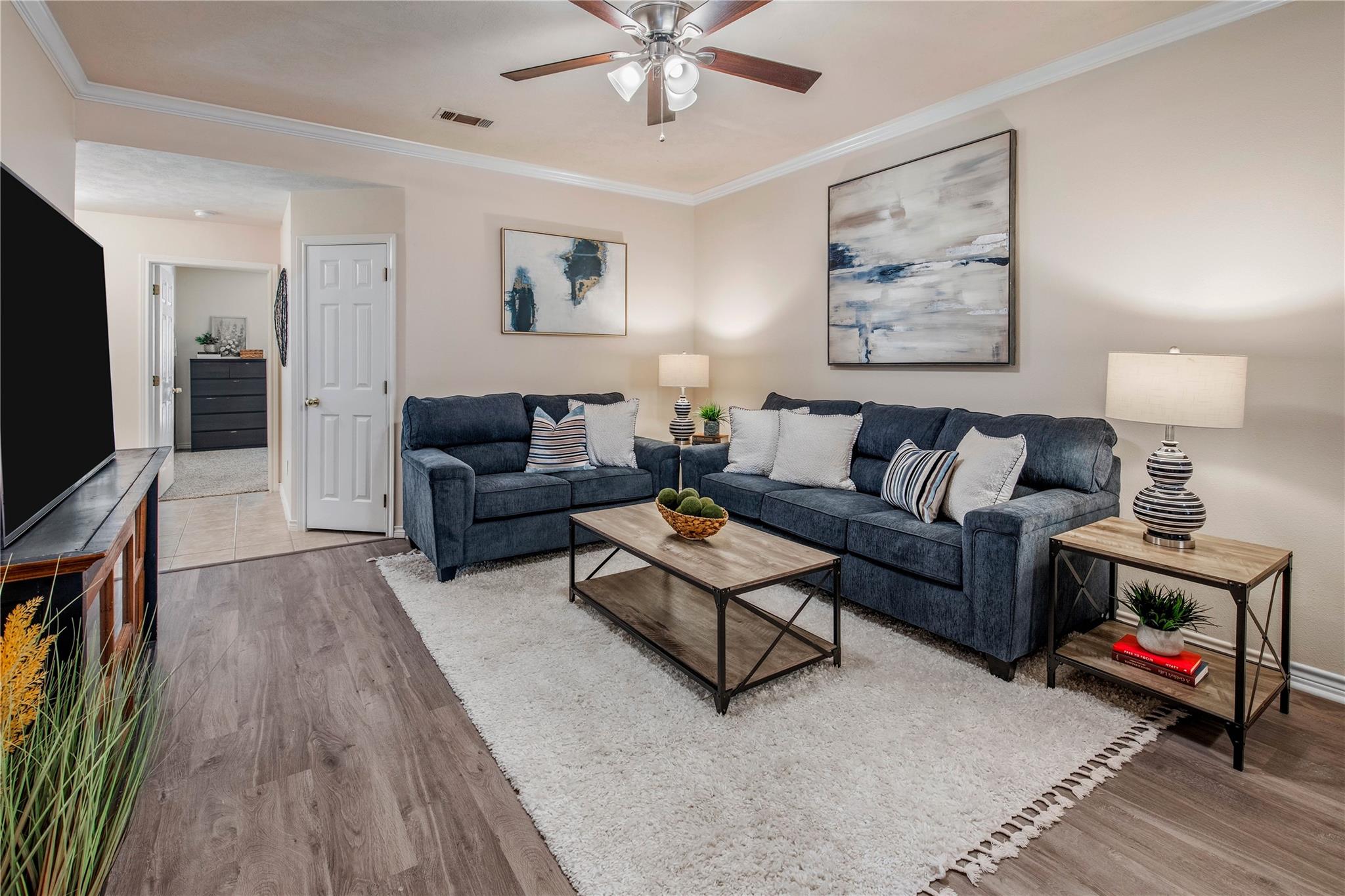 901 Crepe Myrtle St, College Station, TX 77845