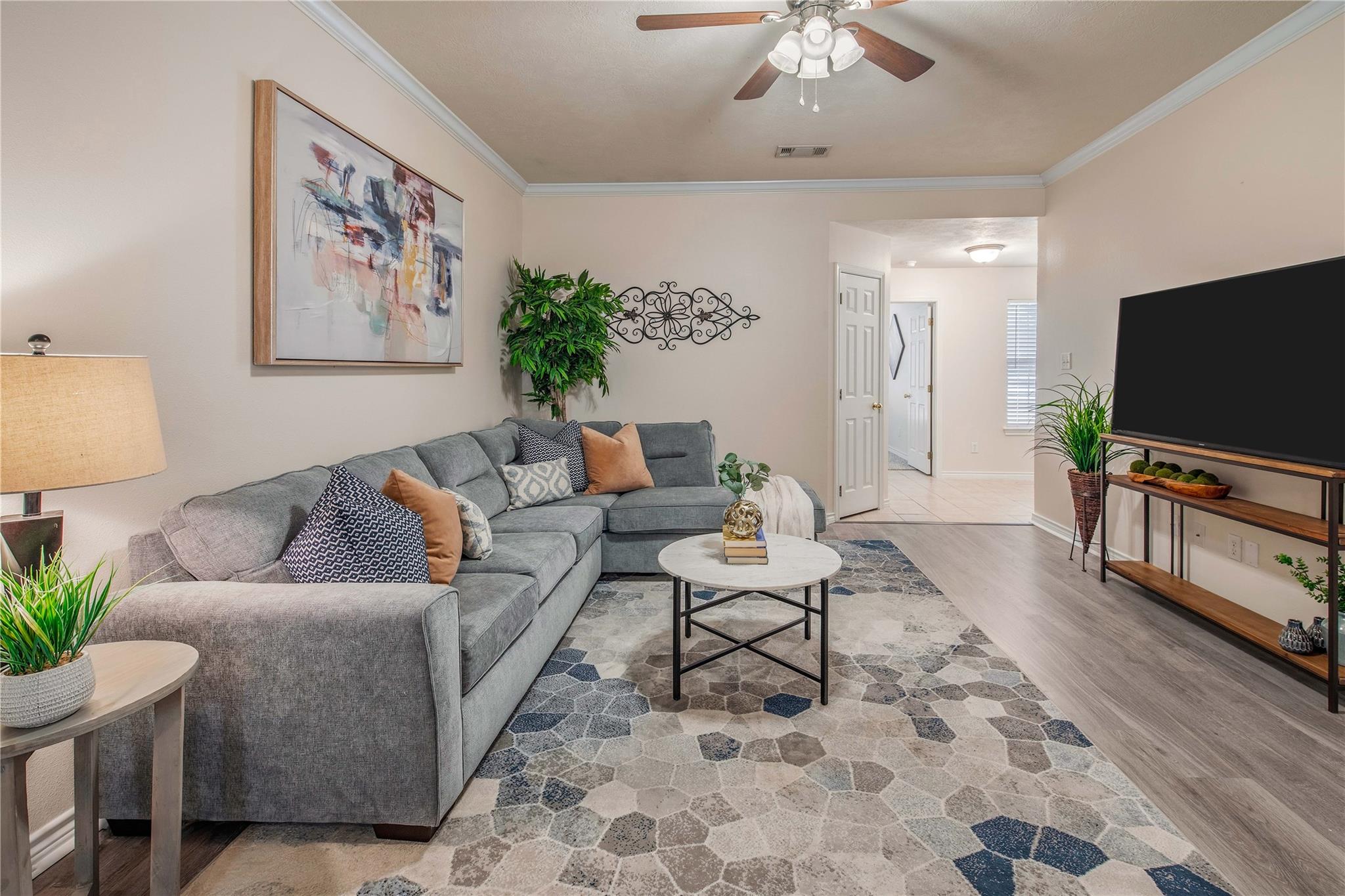 901 Crepe Myrtle St, College Station, TX 77845