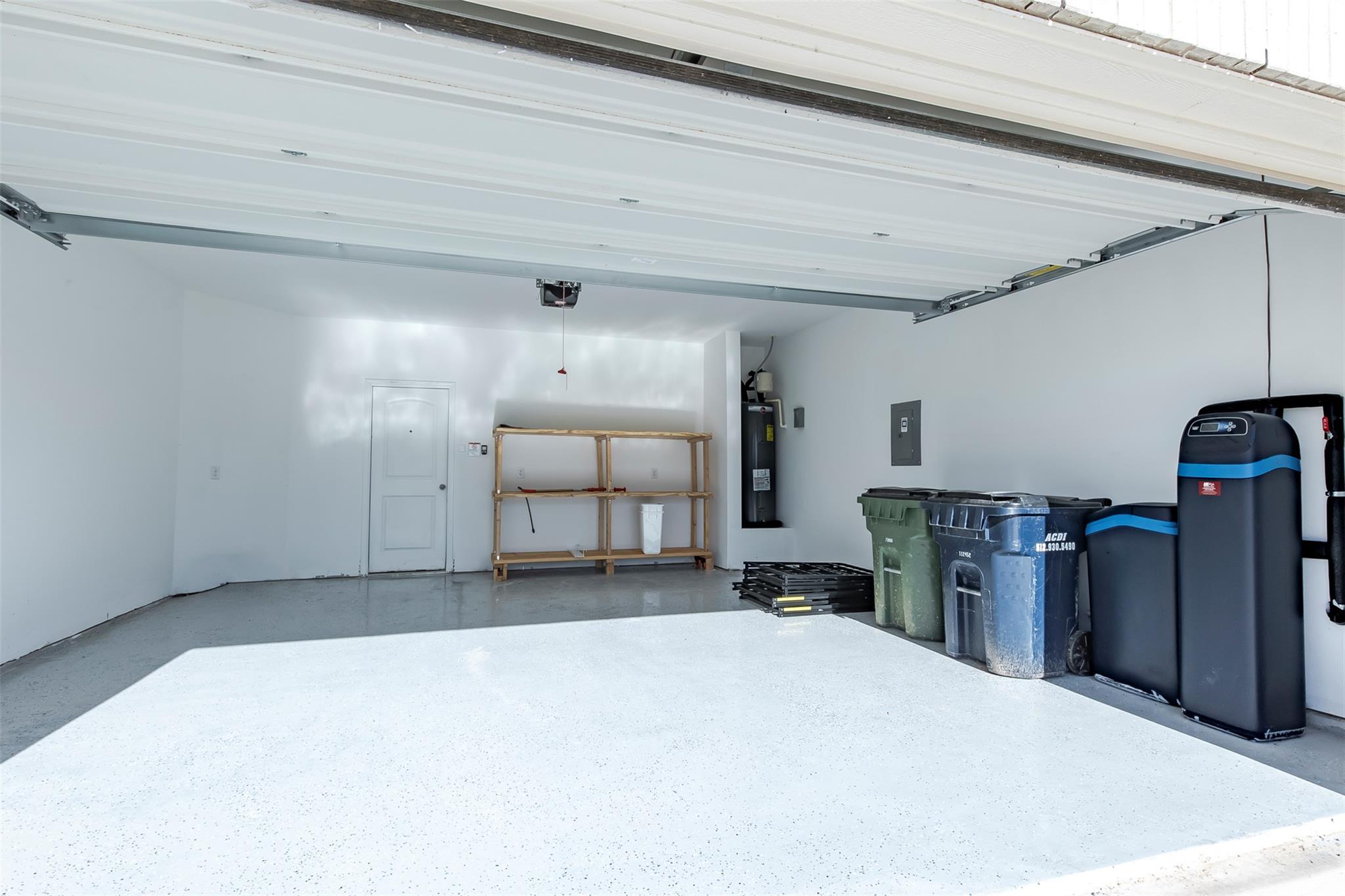 109 Riverdale Dr, Jarrell, TX 76537